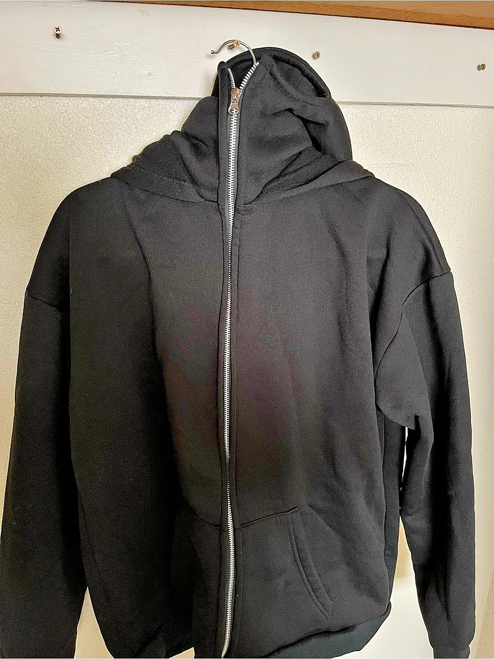 Black Hooded Zip Jacket Size Large